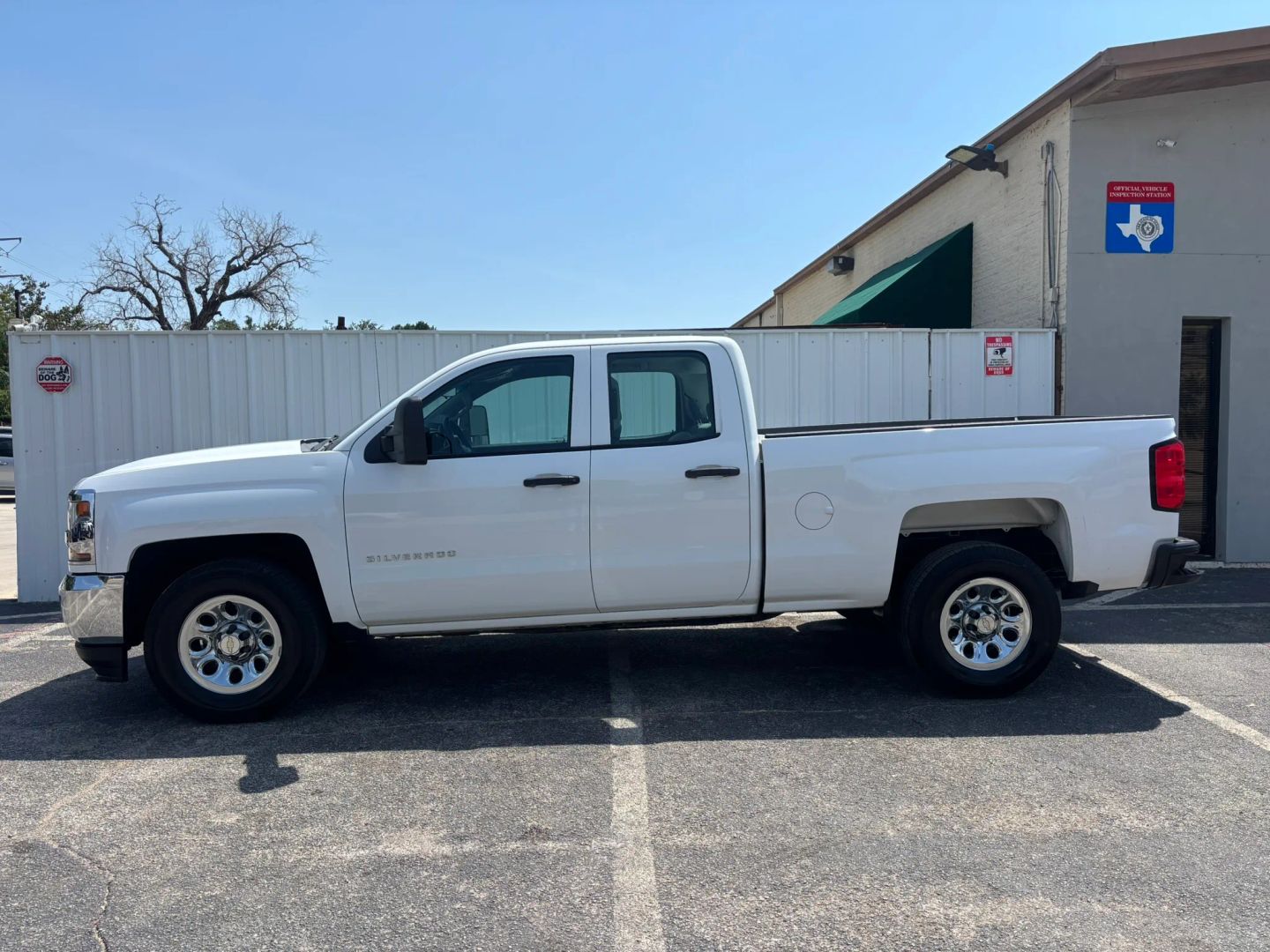 chevrolet silverado 1500 2017 1GCRCNEC5HZ153009 image chevrolet silverado 1500 2017 1GCRCNEC5HZ153009 image
